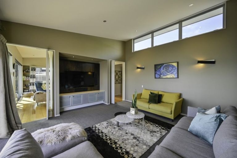 Photo of property in 6 Mana Heights, Marybank, Nelson, 7010