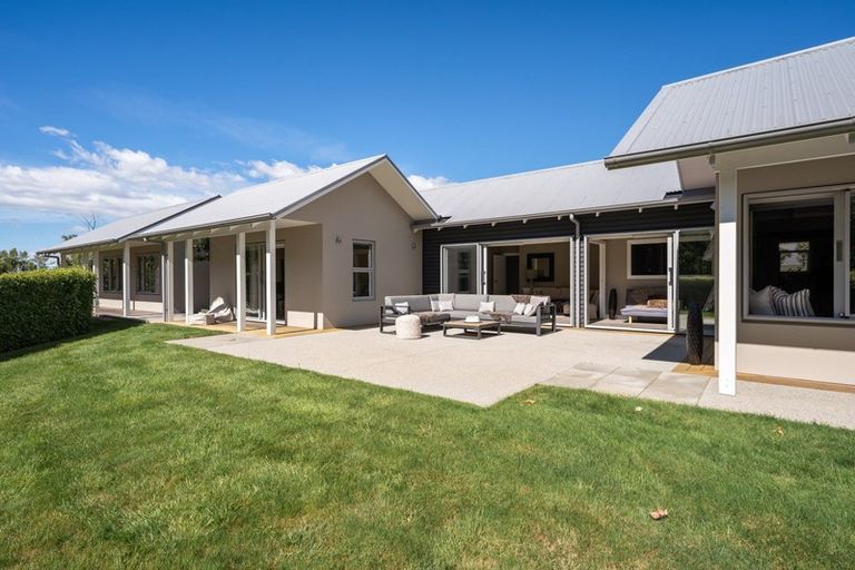 Photo of property in 9 Hollyhock Lane, Wanaka, 9305