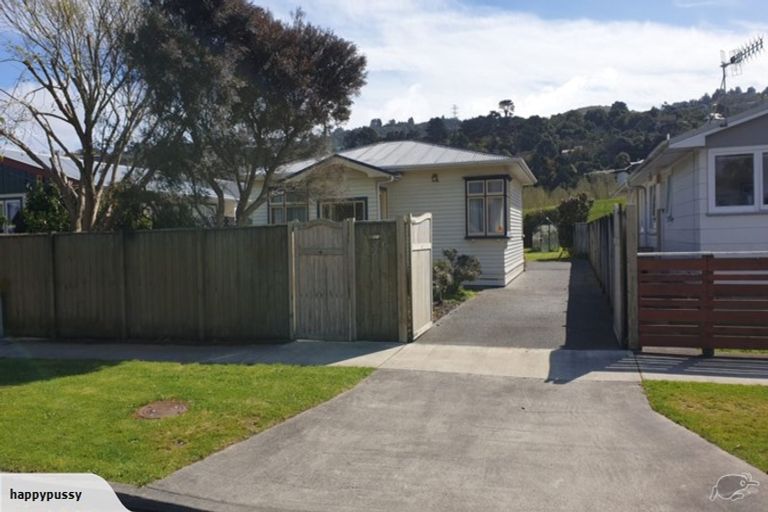 Photo of property in 55 Connolly Street, Boulcott, Lower Hutt, 5010