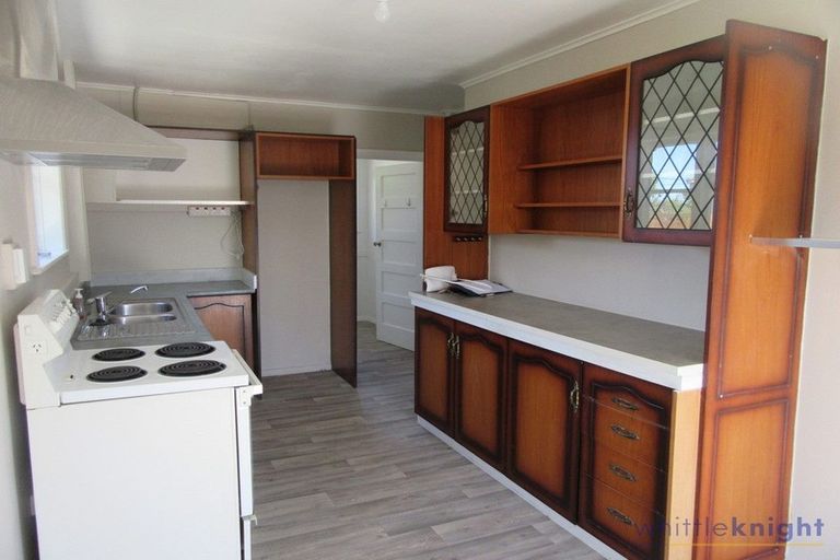 Photo of property in 11 Evatt Street, Bryndwr, Christchurch, 8053