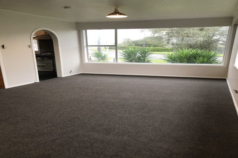 Photo of property in 2 Normanby Street, Fitzroy, New Plymouth, 4312