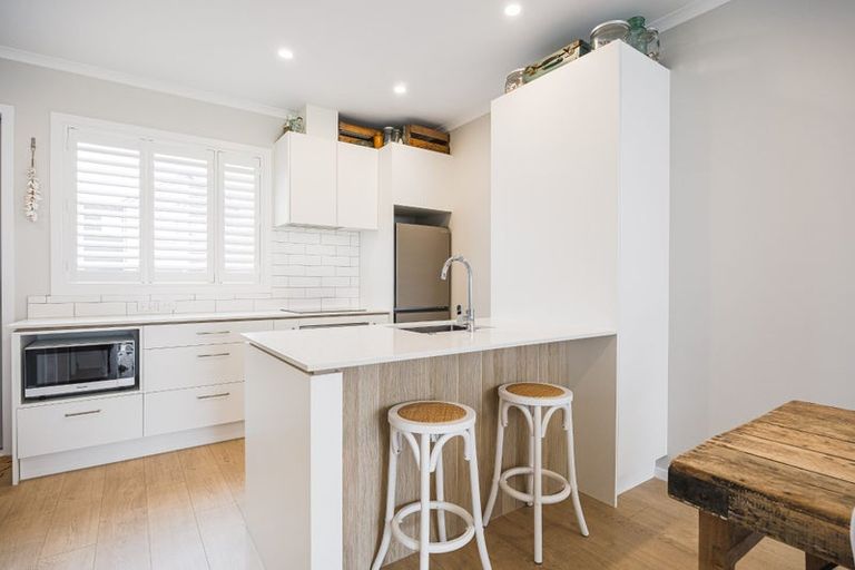 Photo of property in 13 Samuel Marsden Place, Whenuapai, Auckland, 0618