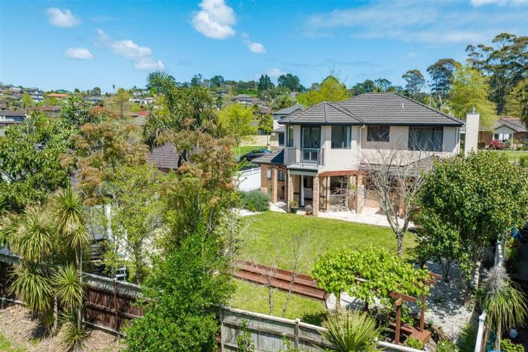 Photo of property in 39 Lake Panorama Drive, Henderson, Auckland, 0612