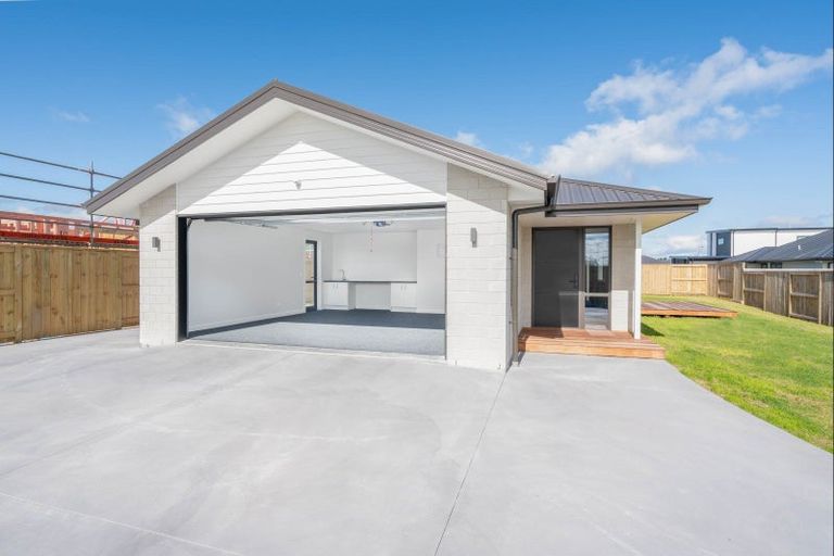 Photo of property in 8 Patete Place, Wharewaka, Taupo, 3330