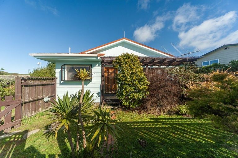 Photo of property in 258 Mitchell Street, Brooklyn, Wellington, 6021