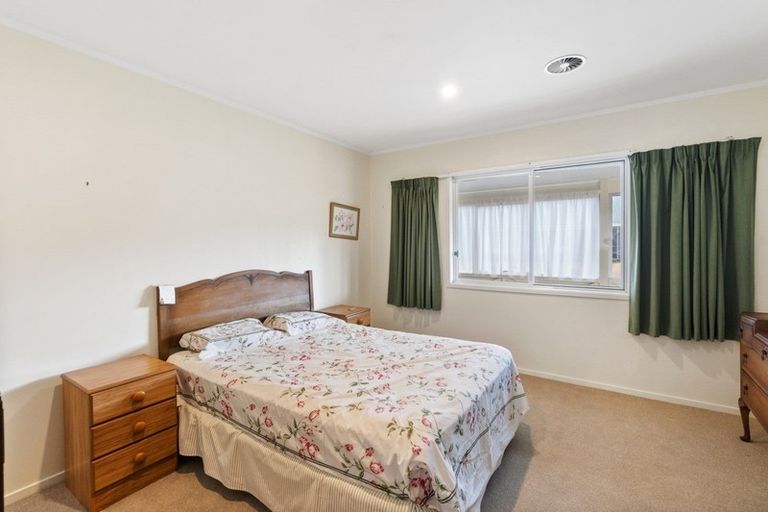 Photo of property in 9 Kingfisher Way, Te Kowhai, Hamilton, 3288