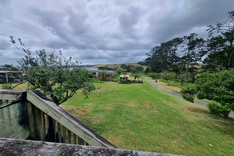 Photo of property in 183 Rautawhiri Road, Helensville, 0875