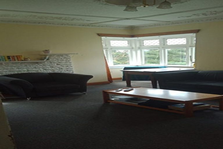 Photo of property in 103 Mortimer Terrace, Brooklyn, Wellington, 6021