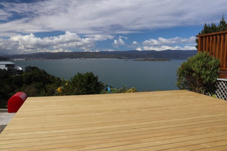 Photo of property in 19 Homebush Road, Khandallah, Wellington, 6035