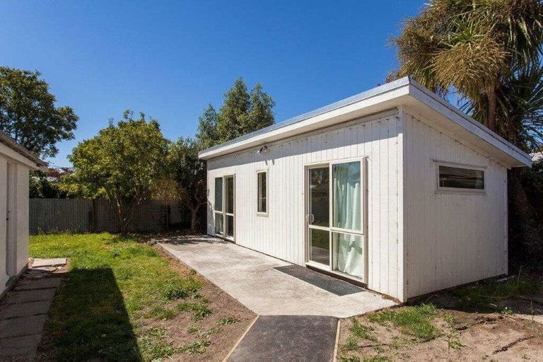 Photo of property in 46 Balgay Street, Upper Riccarton, Christchurch, 8041