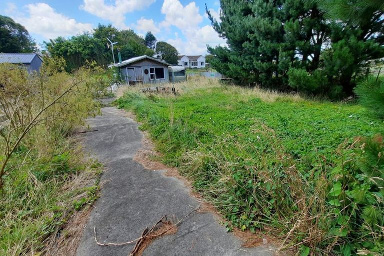 Photo of property in 74 High Street, Eltham, 4322