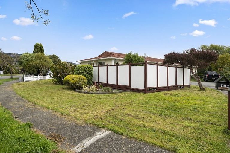 Photo of property in 33a Nimmo Avenue West, Waikanae, 5036