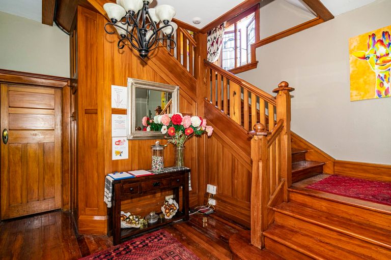 Photo of property in 5 Campbell Street, Geraldine, 7930