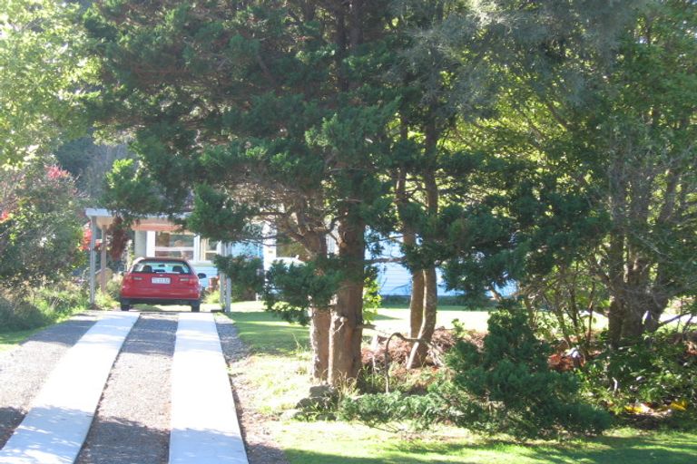 Photo of property in 45 Gillespies Road, Birchville, Upper Hutt, 5018