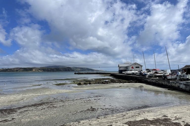 Photo of property in 77b Airlie Road, Plimmerton, Porirua, 5026