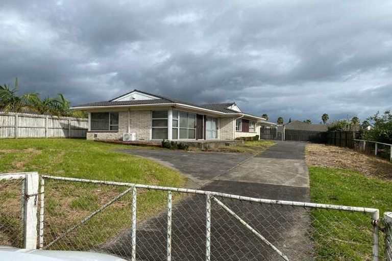Photo of property in 495 Great South Road, Opaheke, Papakura, 2113