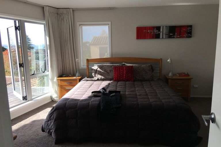 Photo of property in 28 Oakwood Grove, Eastern Beach, Auckland, 2012