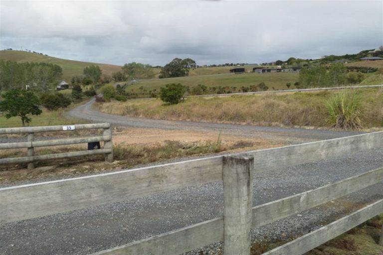 Photo of property in 33 Wairangi Road, Kerikeri, 0294