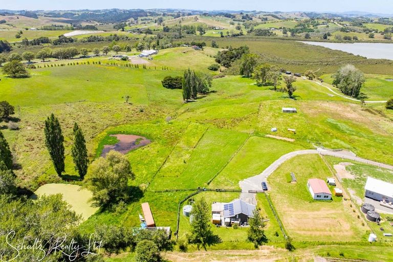 Photo of property in 35 Minnie Casey Rise, Matakohe, 0593