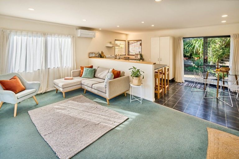 Photo of property in 13a Dale Road, Raumati South, Paraparaumu, 5032