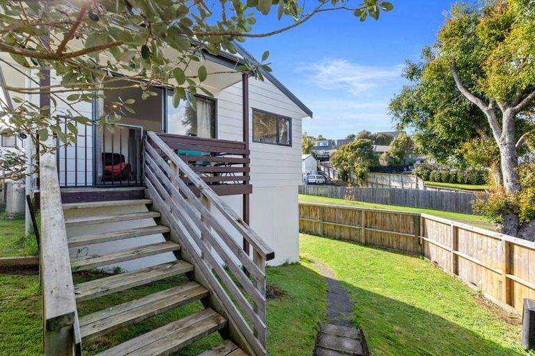 Photo of property in 82 Meander Drive, Welcome Bay, Tauranga, 3112