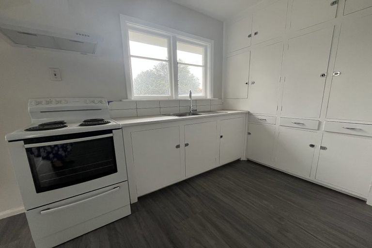 Photo of property in 32 Ariki Place, Hei Hei, Christchurch, 8042