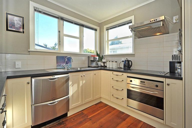 Photo of property in 3 Ilford Place, Awapuni, Palmerston North, 4412