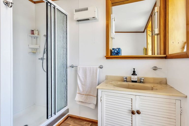 Photo of property in 36 Airini Road, Waimarama, Havelock North, 4294