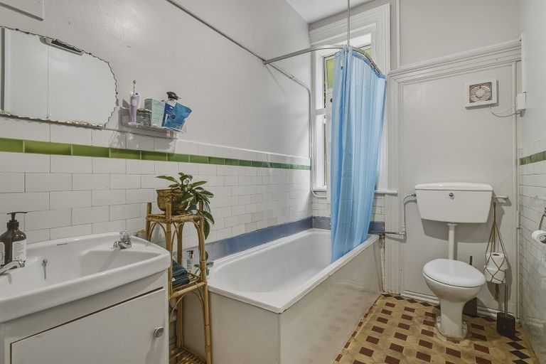 Photo of property in 42 Forbury Road, Forbury, Dunedin, 9012