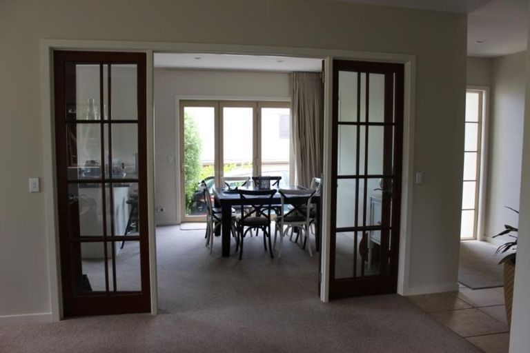 Photo of property in 28b Bevyn Street, Castor Bay, Auckland, 0620