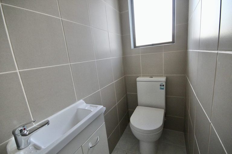 Photo of property in 123 Sykes Road, Weymouth, Auckland, 2103