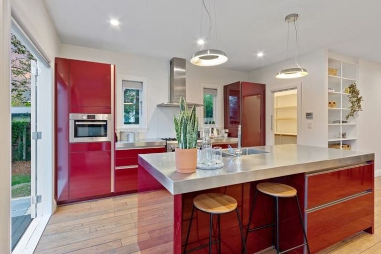 Photo of property in 12 Westminster Street, St Albans, Christchurch, 8014