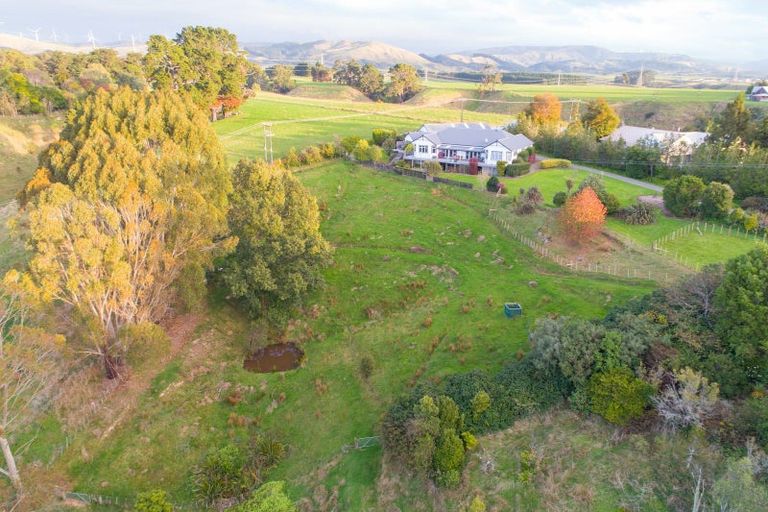 Photo of property in 122 Pahiatua Aokautere Road, Aokautere, Palmerston North, 4471