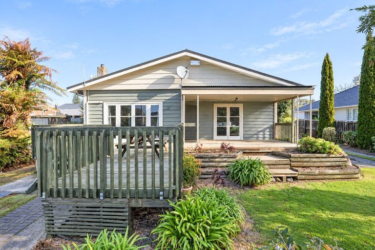 Photo of property in 12 Devon Street, Glenholme, Rotorua, 3010