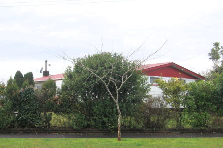 Property details for 60 Fitzroy Avenue, Fitzroy, Hamilton, 3206