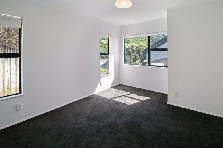 Photo of property in 113 Houghton Bay Road, Houghton Bay, Wellington, 6023