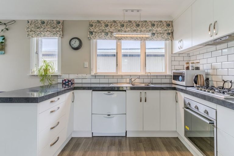 Photo of property in 236 Main Road, Waikouaiti, 9510