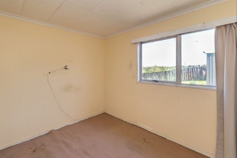 Photo of property in 3 Ewing Street, Hokio Beach, Levin, 5571