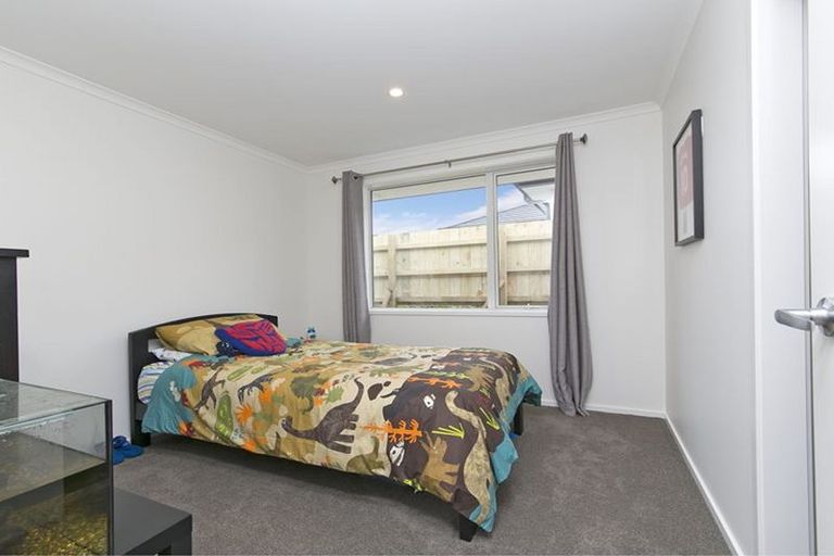 Photo of property in 3 Turpin Road, Riverhead, 0820