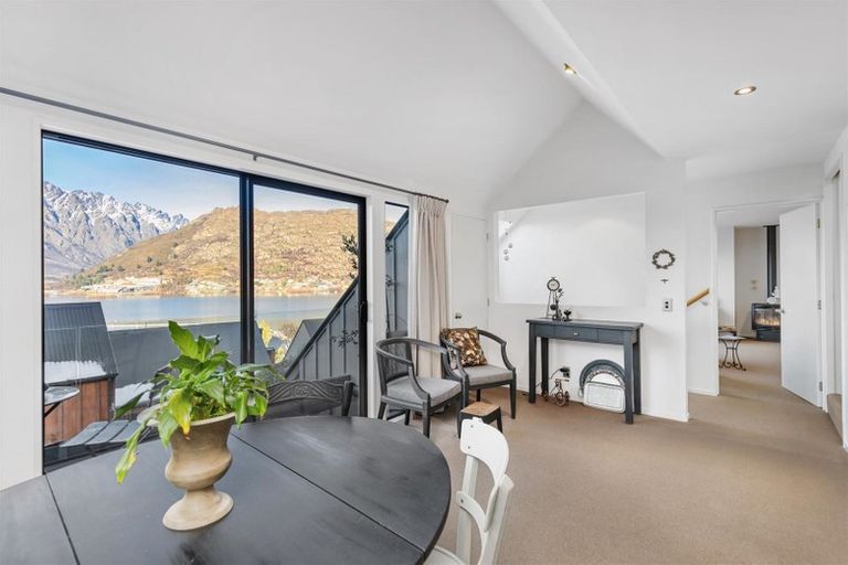 Photo of property in Marina Village, 1/10 Marina Drive, Frankton, Queenstown, 9300