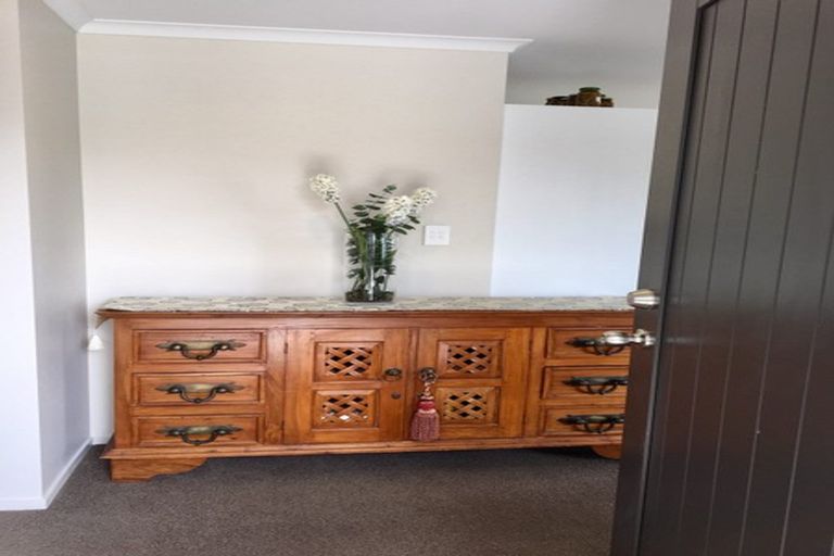 Photo of property in 26 Benmore Crescent, Pyes Pa, Tauranga, 3112