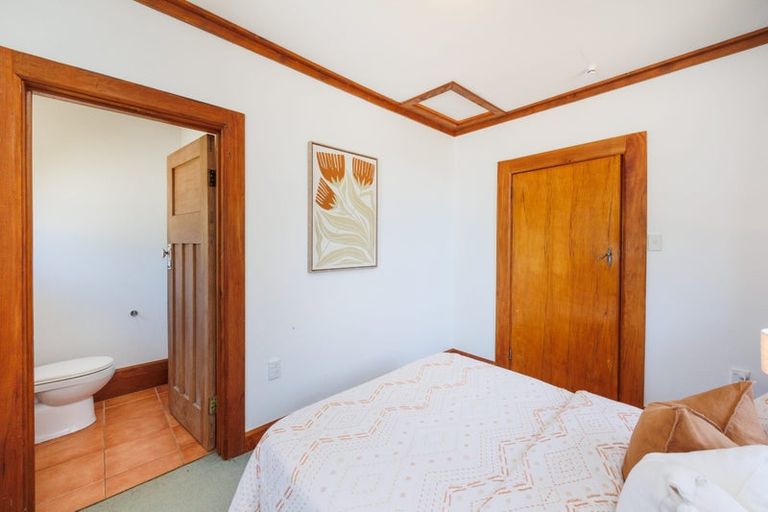 Photo of property in 3 Carow Street, Palmerston North, 4410