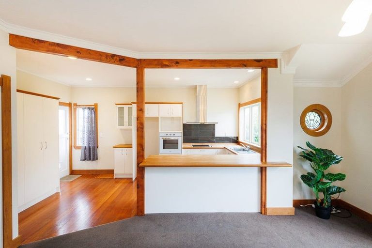 Photo of property in 34 Wellington Street, Feilding, 4702