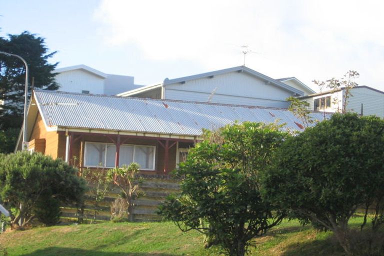 Photo of property in 14 Colorado Grove, Brooklyn, Wellington, 6021