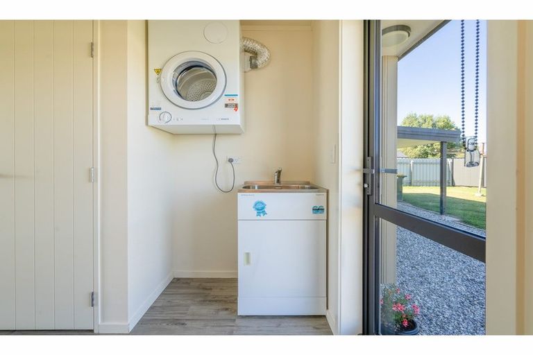 Photo of property in 2 Half Time Close, Omakau, 9376