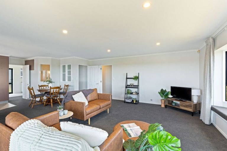 Photo of property in 47 Paynters Avenue, Strandon, New Plymouth, 4312