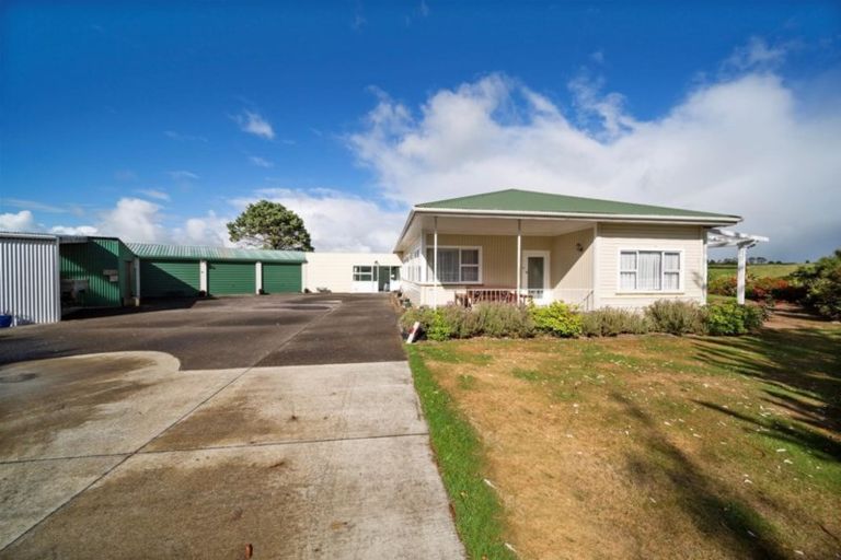 Photo of property in 456 Climie Road, Cardiff, Stratford, 4391