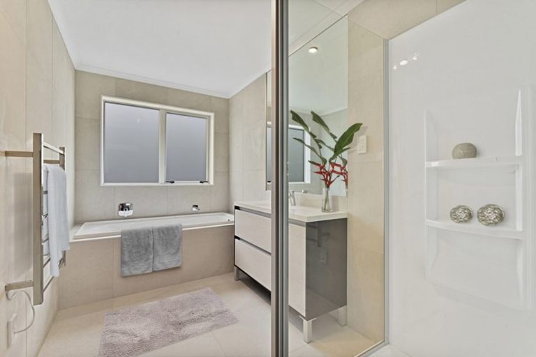 Photo of property in 140 Clark Road, Hobsonville, Auckland, 0616