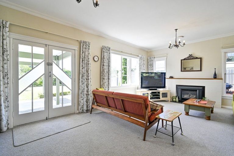 Photo of property in 201 Frimley Avenue, Frimley, Hastings, 4120