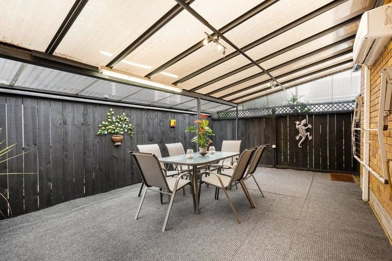 Photo of property in 8a Weiti Road, Orewa, 0931